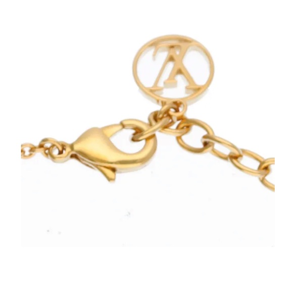 Gorgeous Louis Vuitton Luxury Bracelet in Gold Pristine Cond - Picture 3 of 4